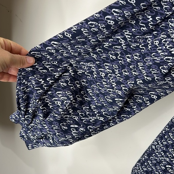 CAbi 5336 Te Amo Blouse Blue White Size Medium - Picture 7 of 16